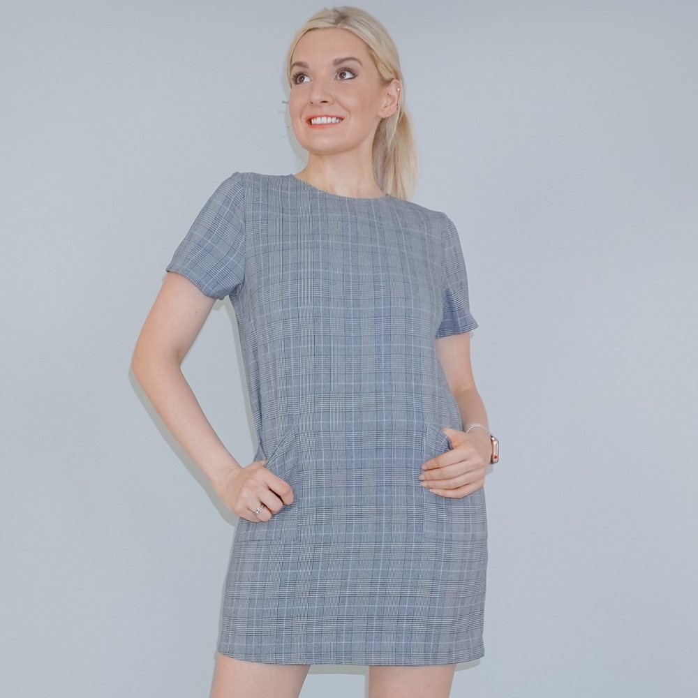 Grey Plaid Dress - Picture 7 of 11